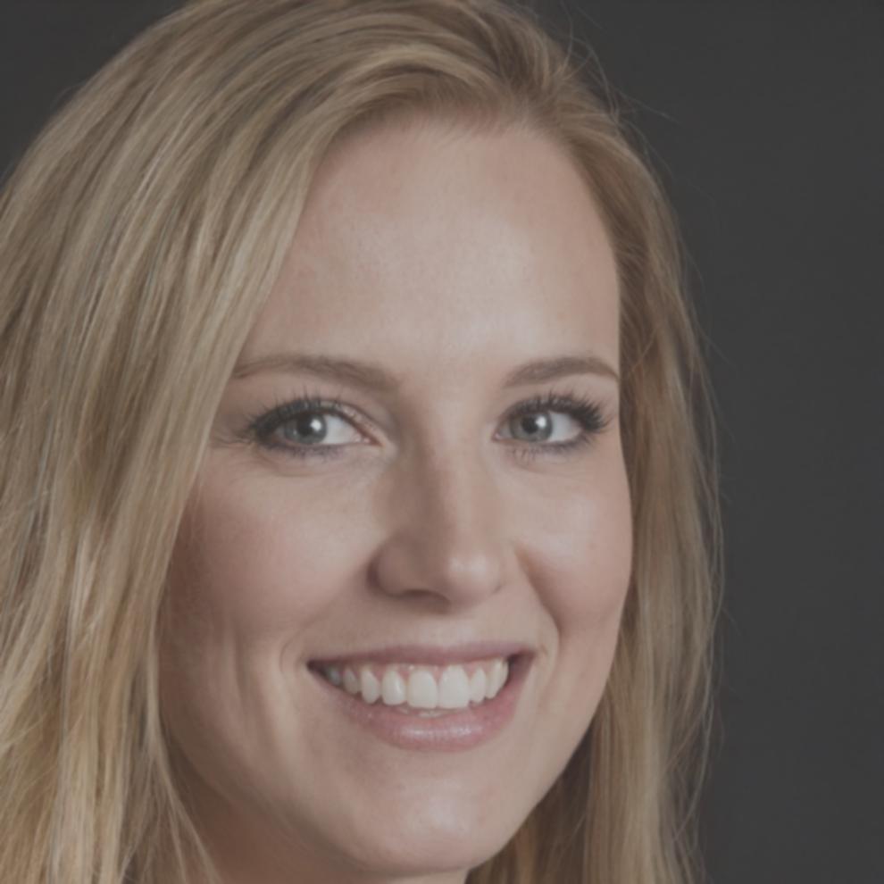 Rhiannon Vickers, Lead Financial Educator